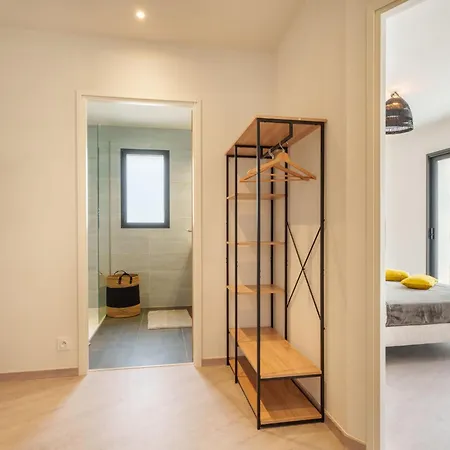 Les Voiles By Interhome